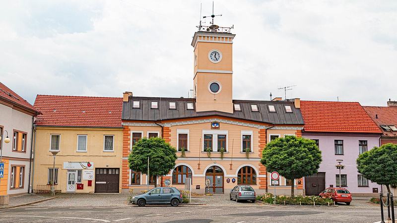 Náměstí T. G. Masaryka (Dolní Bousov)