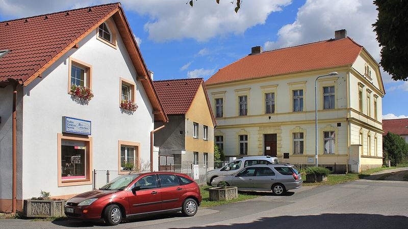 Náměstí 5. května v Holýšově