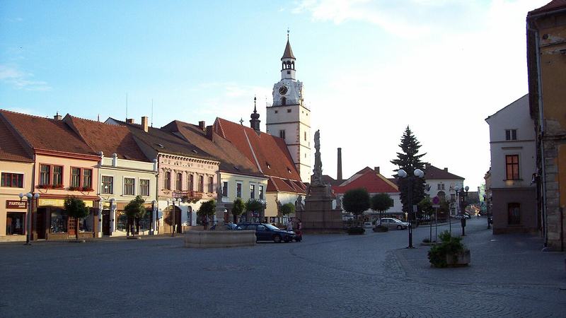 Ivančice - celkový pohled na Palackého náměstí od východu