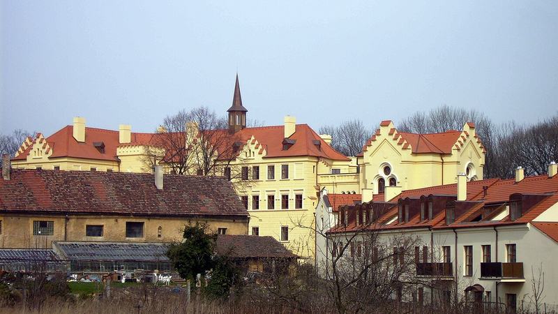 Zámek v Jirnech, stav z jara 2007