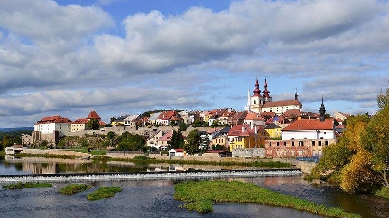 Historické centrum Kadaně z mostu přes Ohři