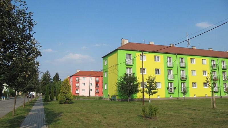 Lutín, okres Olomouc, Česká republika. Růžová ulice