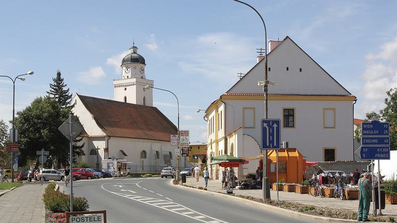 Pohořelice - náměstí Svobody