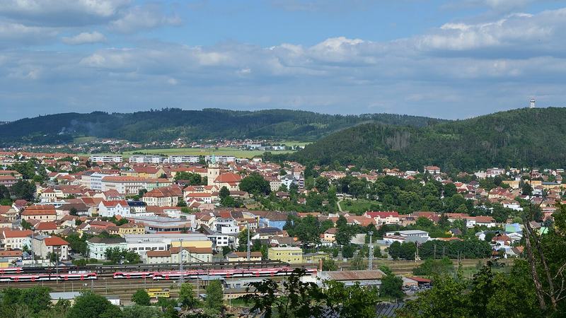 Tišnov - pohled od jihozápadu, z Vokounovy vyhlídky