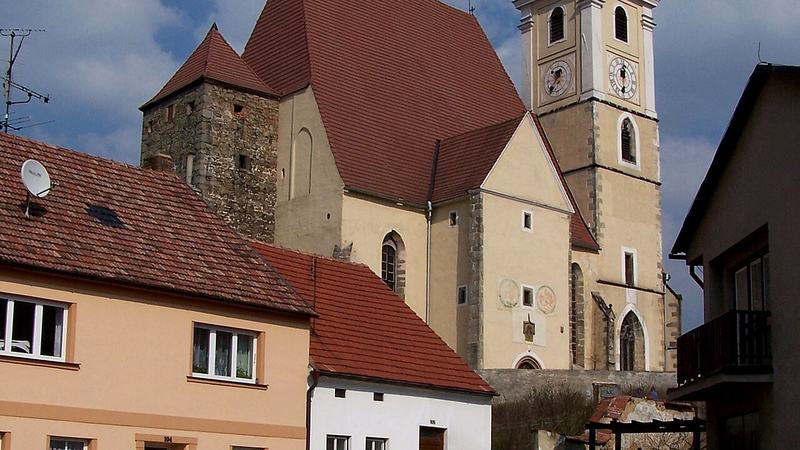 Kostel Nanebevzetí Panny Marie v Trhových Svinech