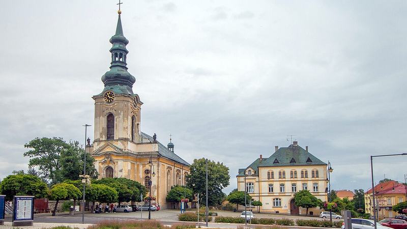 Varnsdorf kostel sv. Petra a Pavla